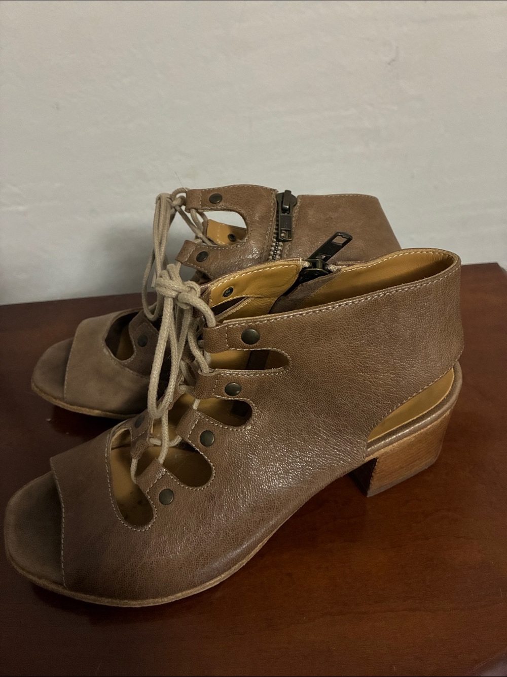 Women’s Lace-Up Open Toe Block Heel Sandals - Brown vero Cuoio Brand, 37 leather